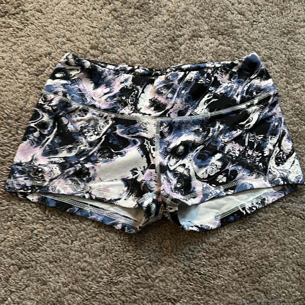 Fleo Low Rise Shorts
